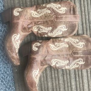 Authentic Stylish Cowgirl Boots